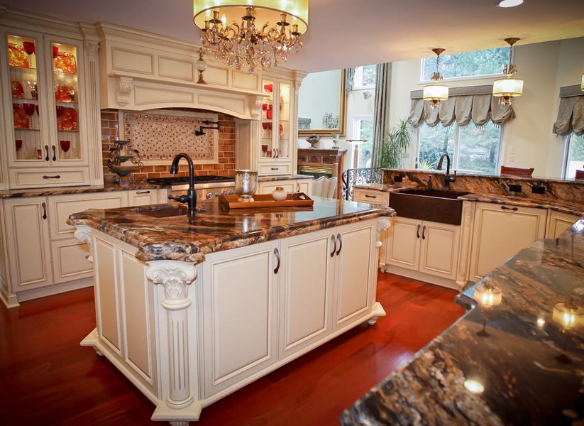 Kitchen Island with Angled Posts 