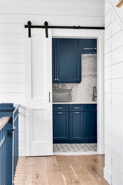 custom laundry rooms